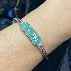 13x0.5ct Genuine Emerald Garnet 14KGP Bracelet